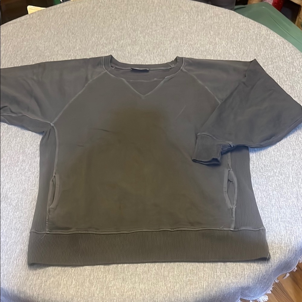 Zenana Outfitters Gray Crewneck Sweater Classic Design
